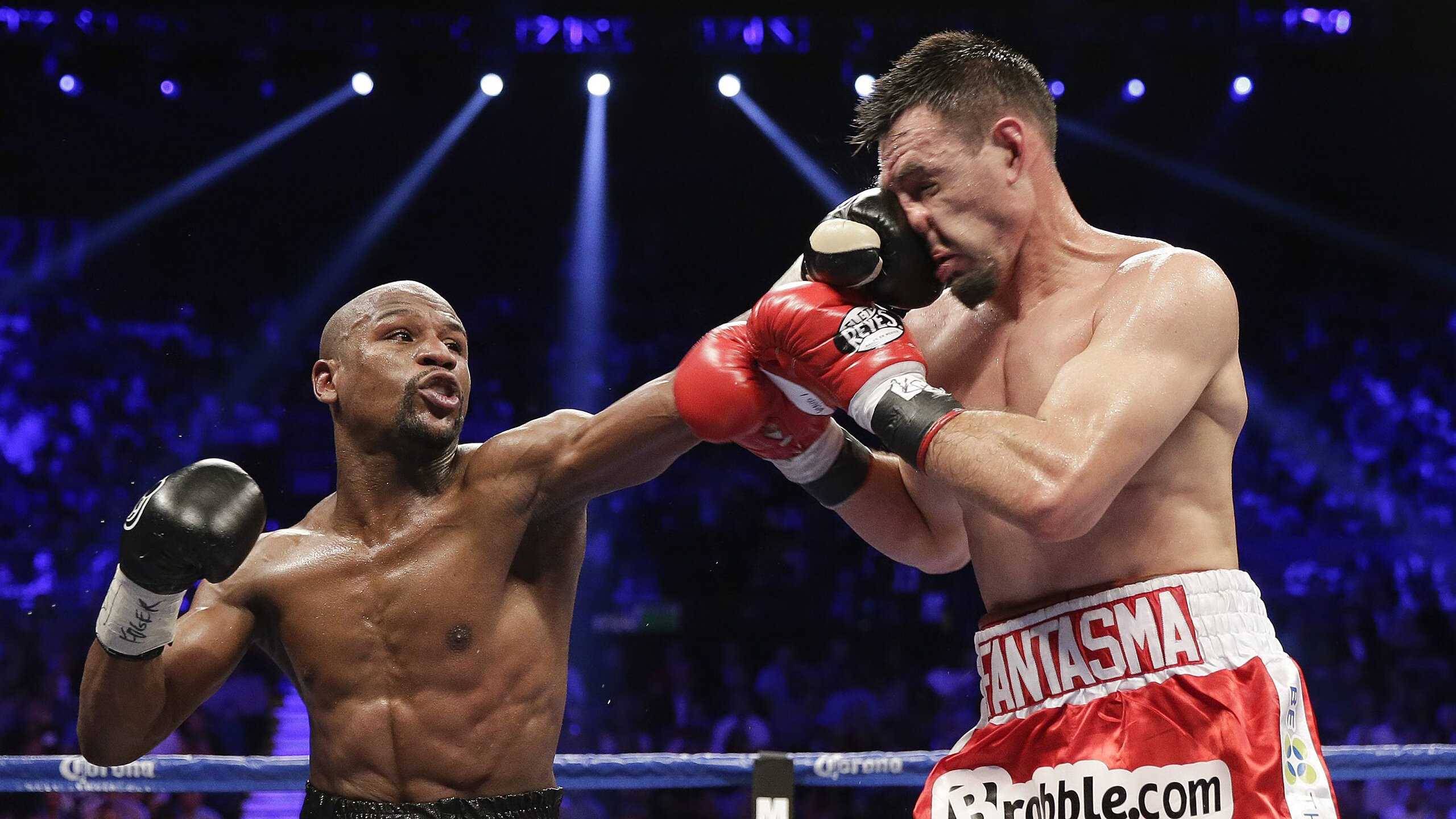 中超重返高人气赛场体现球迷忠诚重燃，中超重启方案再调整